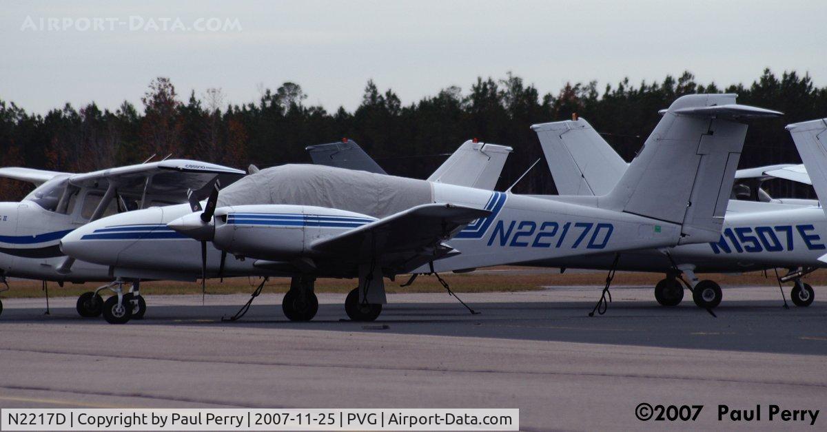 N2217D, 1978 Piper PA-44-180 Seminole C/N 44-7995137, Sitting still this time around