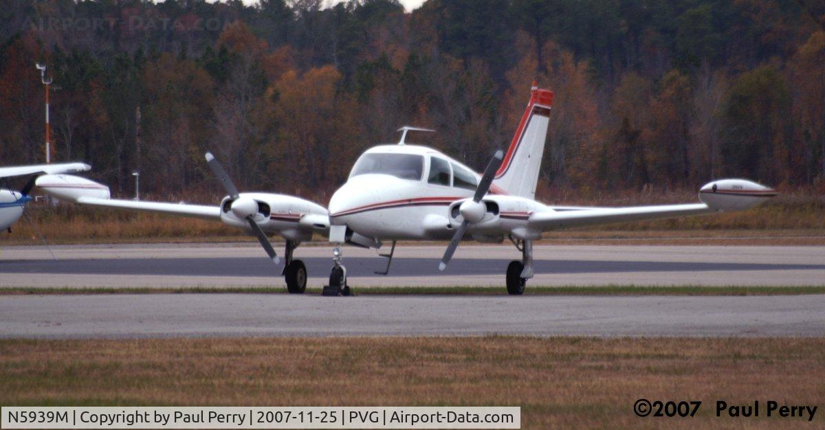 N5939M, 1969 Cessna 310P C/N 310P0239, Away from the other Twins