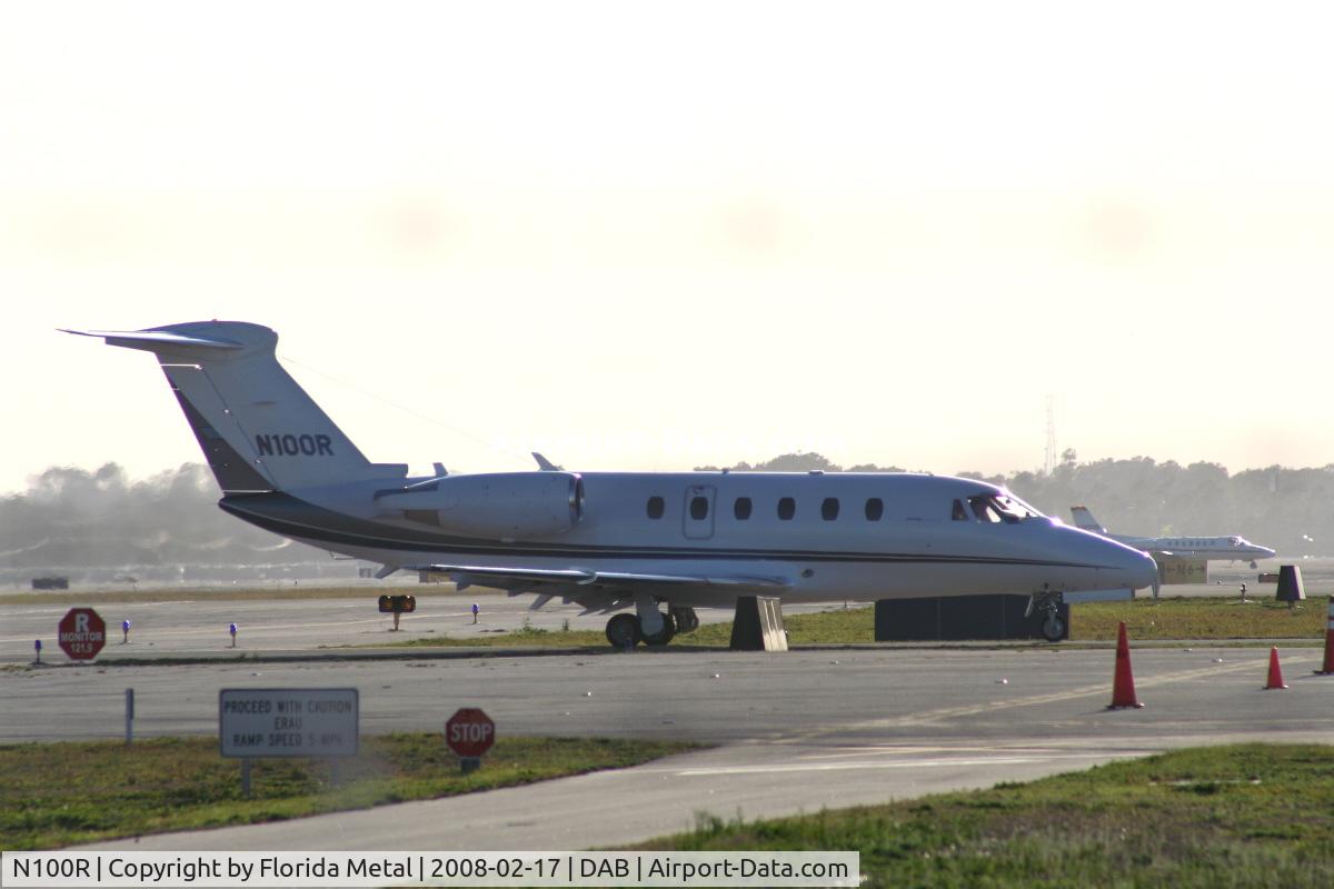 N100R, 2008 Hawker Beechcraft 900XP C/N HA-0076, NASCAR Inc.