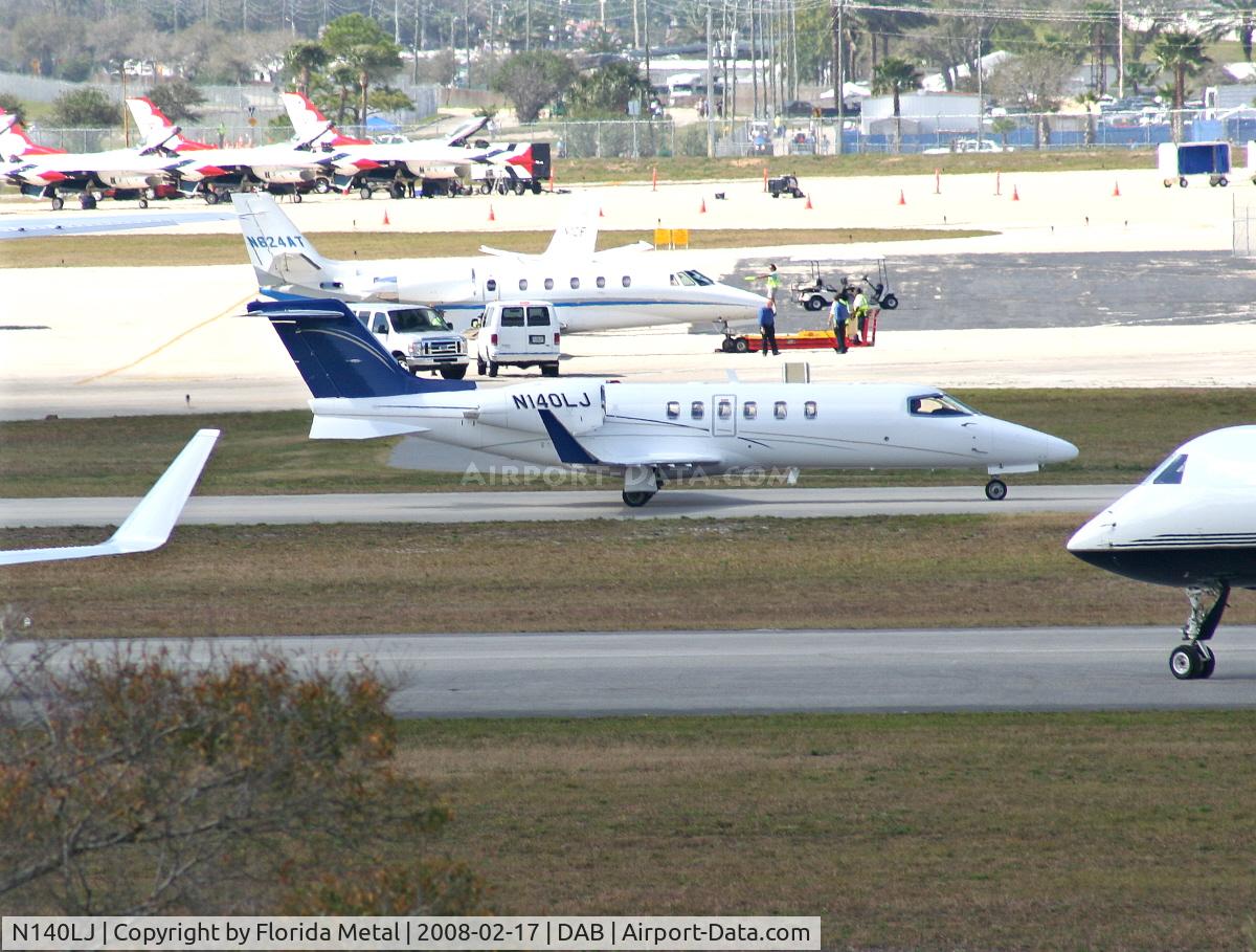 N140LJ, Learjet 45 C/N 2044, Lear 45