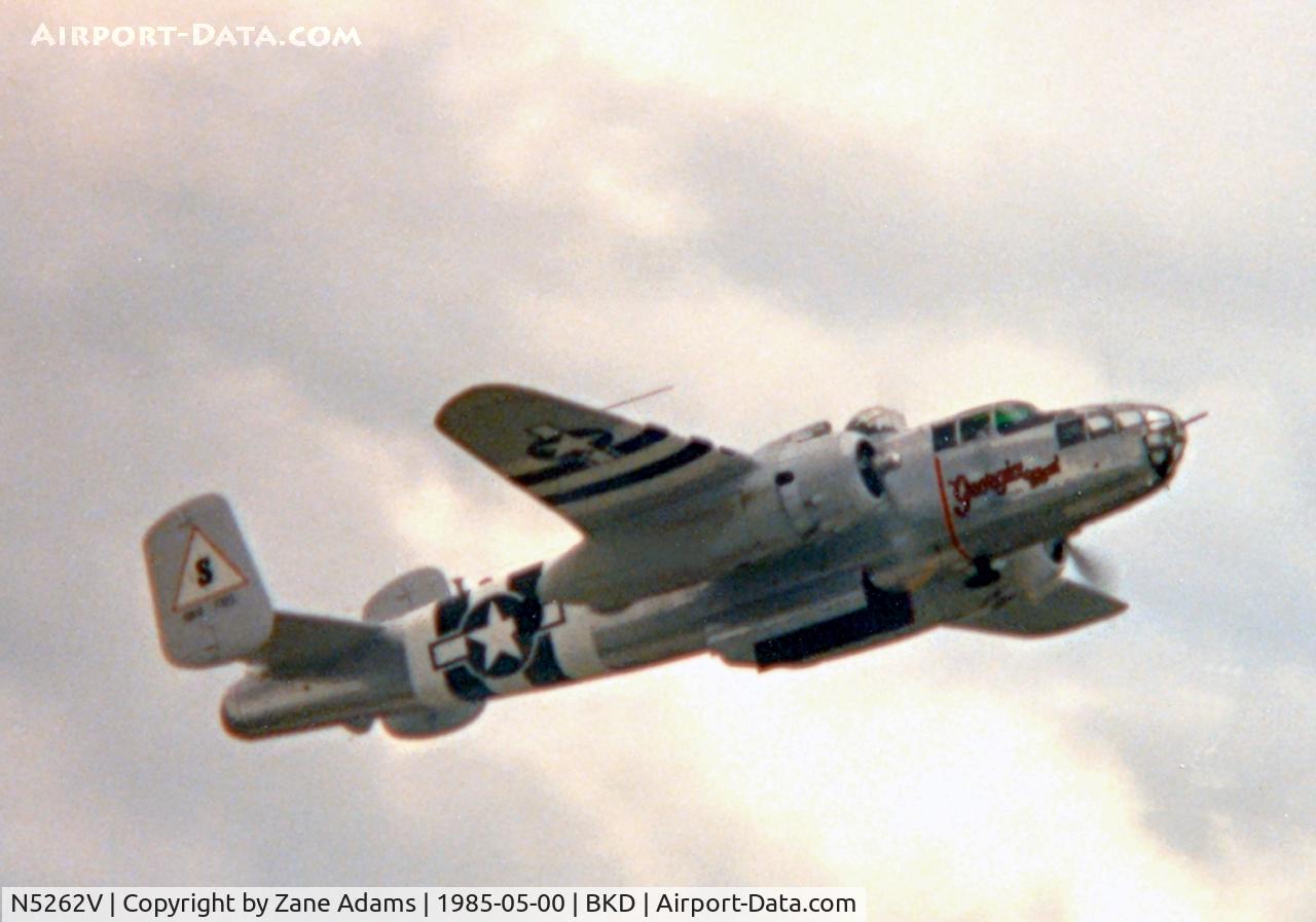 N5262V, 1944 North American B-25J-32-NC Mitchell C/N 44-86785, At Breckenridge AirShow 1985
