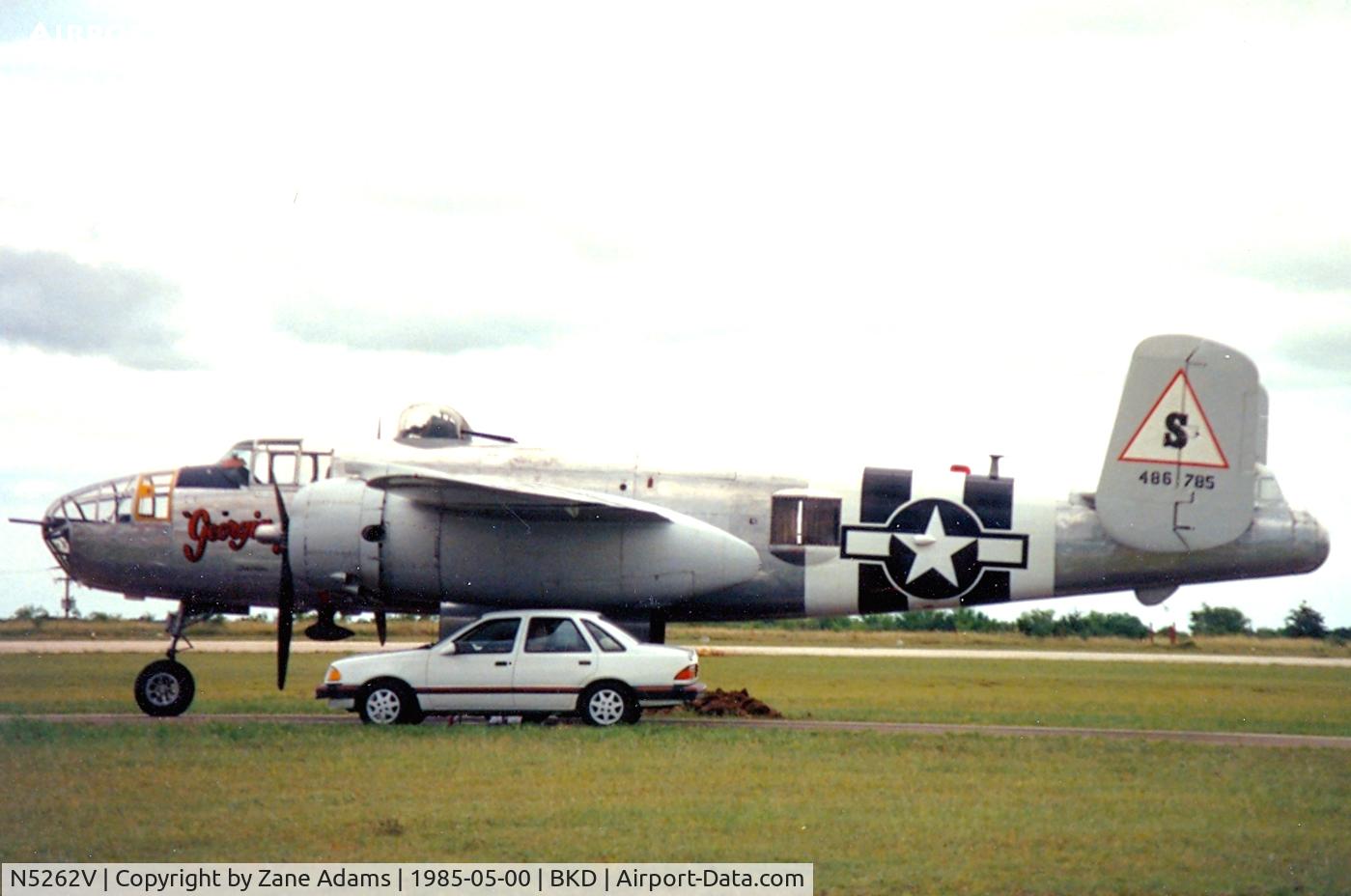 N5262V, 1944 North American B-25J-32-NC Mitchell C/N 44-86785, At Breckenridge AirShow 1985