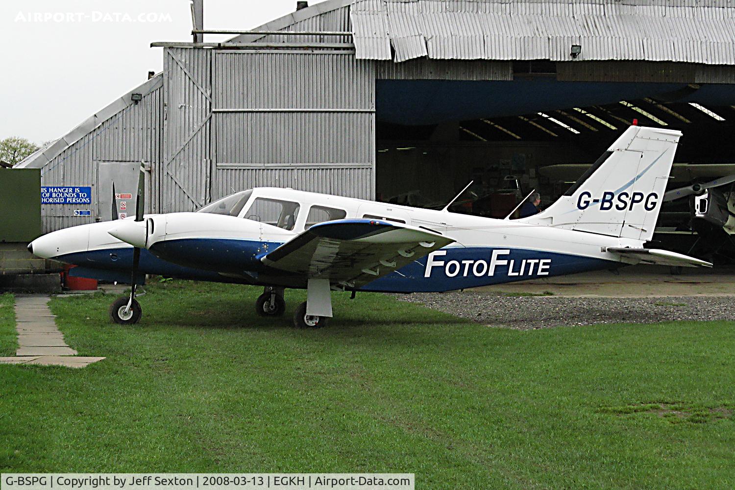 G-BSPG, 1980 Piper PA-34-200T Seneca II C/N 34-8070168, Lashenden/Headcorn
