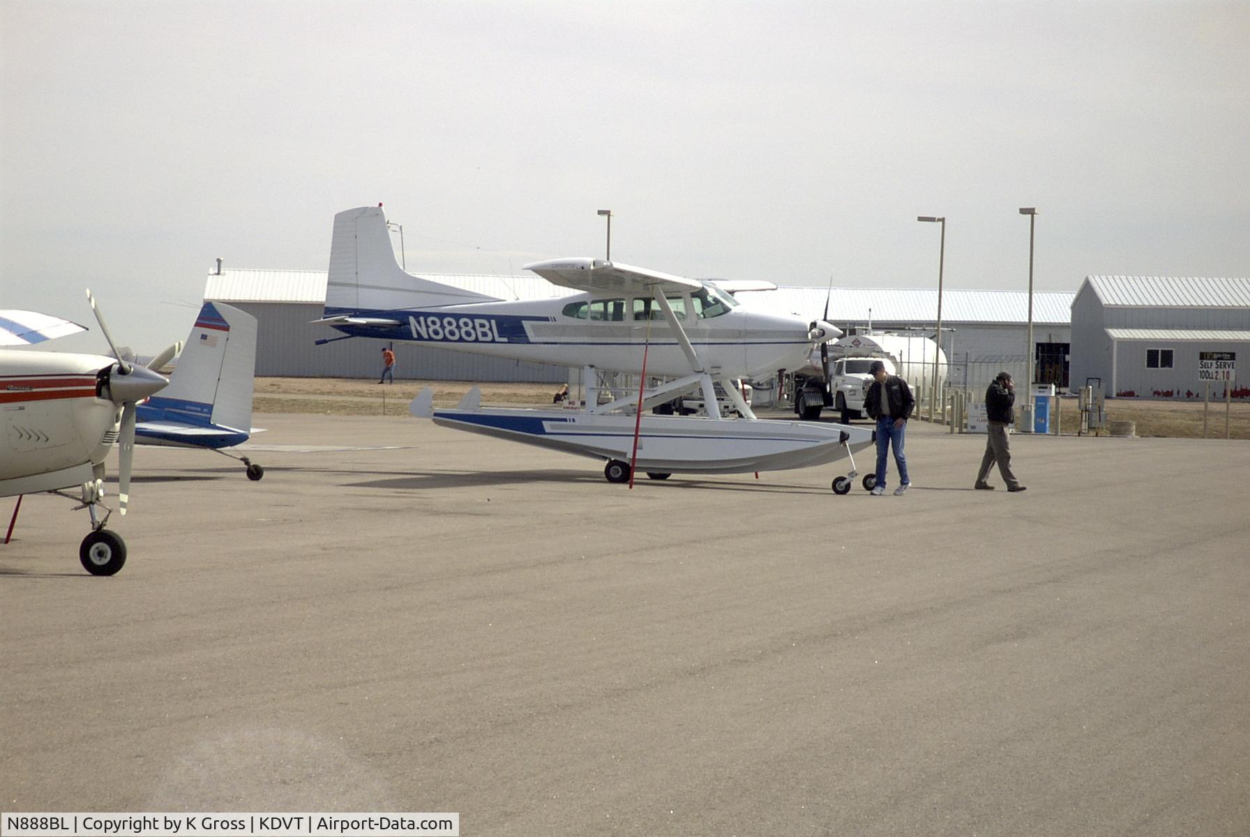 N888BL, 1977 Cessna A185F Skywagon 185 C/N 18503257, Unusual Amphib in Arizona