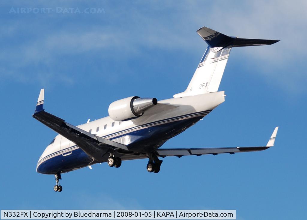 N332FX, 2002 Bombardier Challenger 604 (CL-600-2B16) C/N 5543, Approach to 17L.