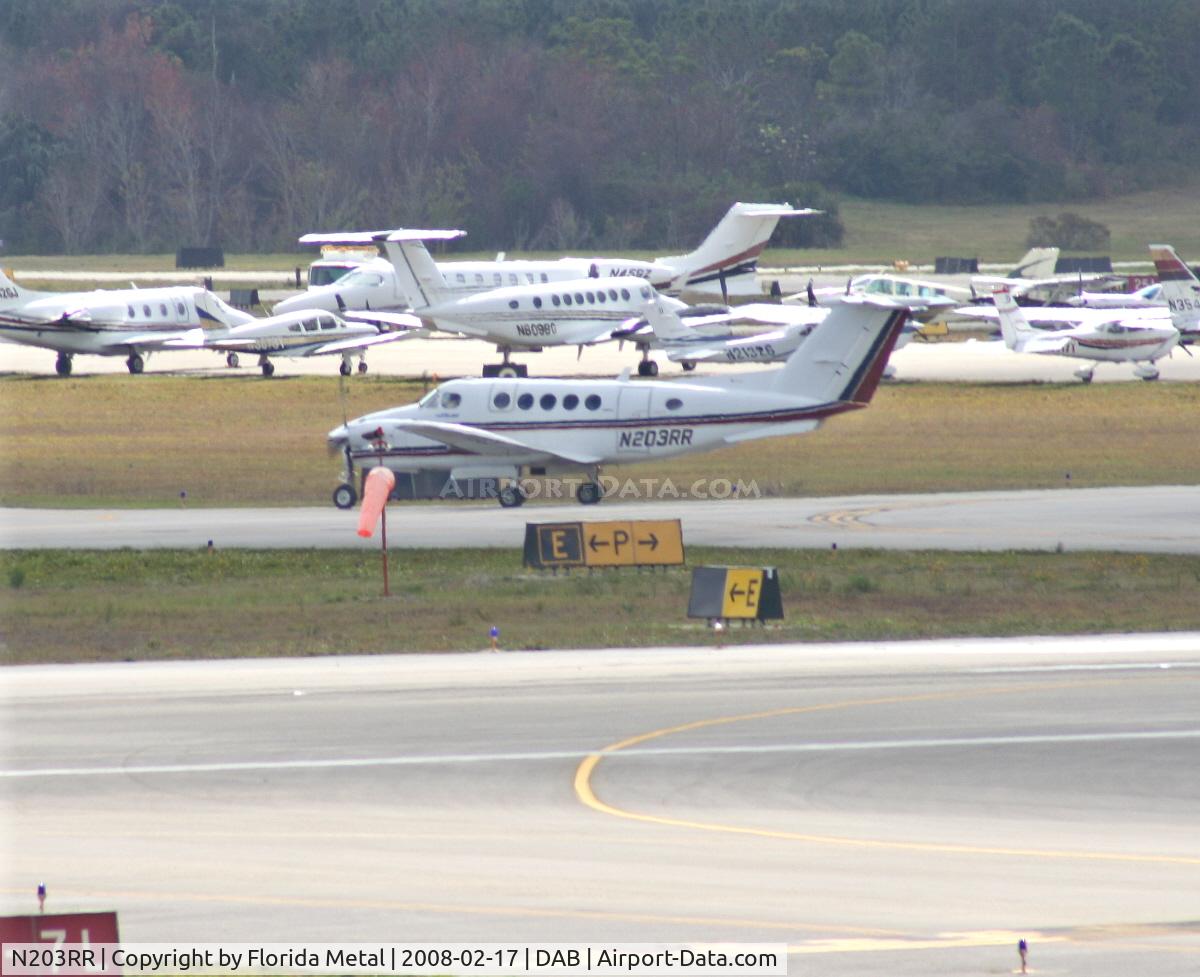 N203RR, 1984 Beech 300 C/N FA-27, Beech 300