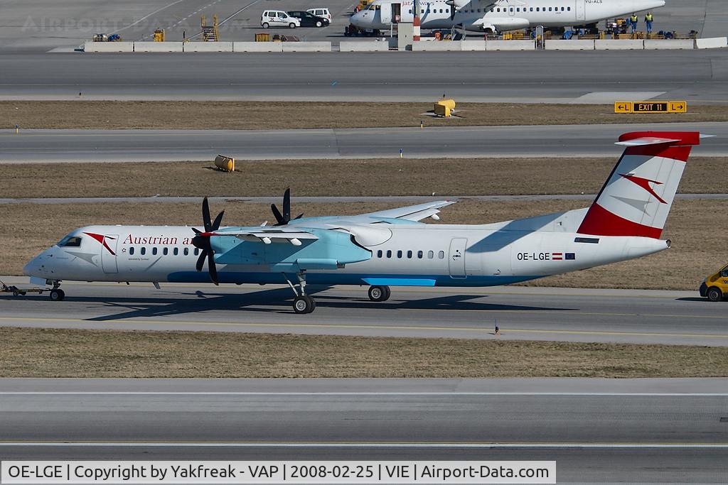 OE-LGE, 2001 De Havilland Canada DHC-8-402Q Dash 8 C/N 4042, Austrian Arrows Dash 8-400