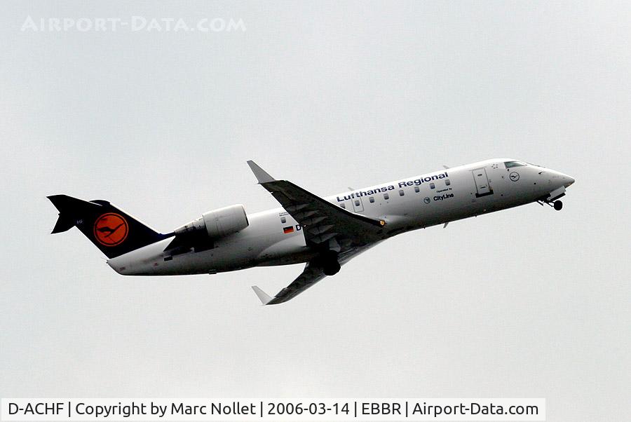 D-ACHF, 2000 Canadair CRJ-200LR (CL-600-2B19) C/N 7431, Taking of at Brussels Airport