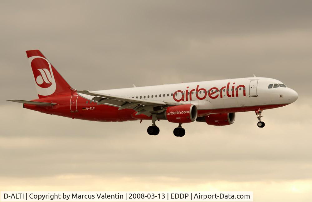 D-ALTI, 2002 Airbus A320-214 C/N 1806, new Design bay Air Berlin