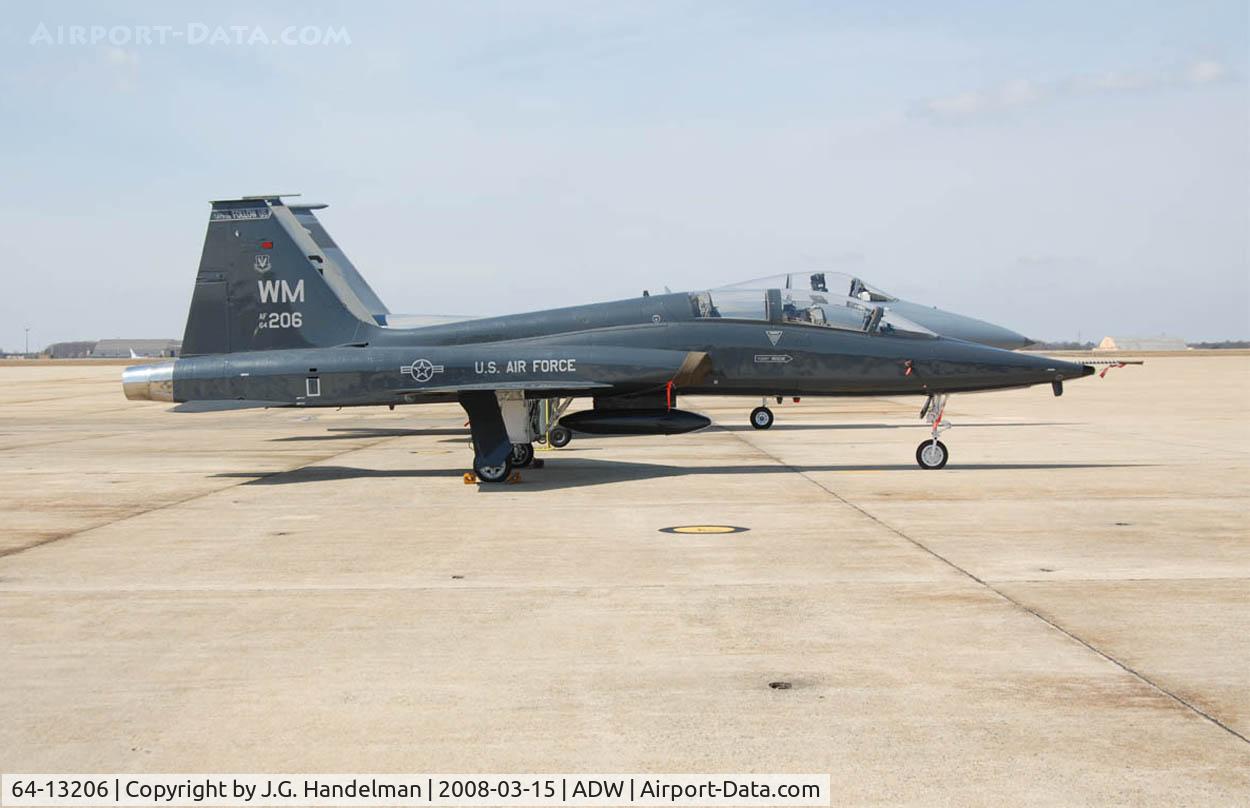 64-13206, 1964 Northrop T-38A Talon C/N N.5635, T-38A at  NAF Washington
