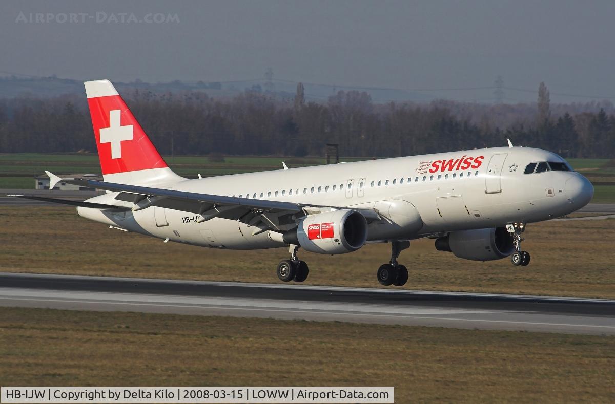 HB-IJW, 2003 Airbus A320-214 C/N 2134, SWISS A320