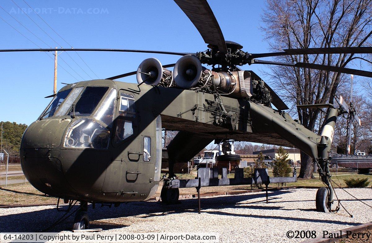 64-14203, 1964 Sikorsky S-64A Tarhe (YCH-54A) C/N 64005, The epitome of no-frills purpose-built