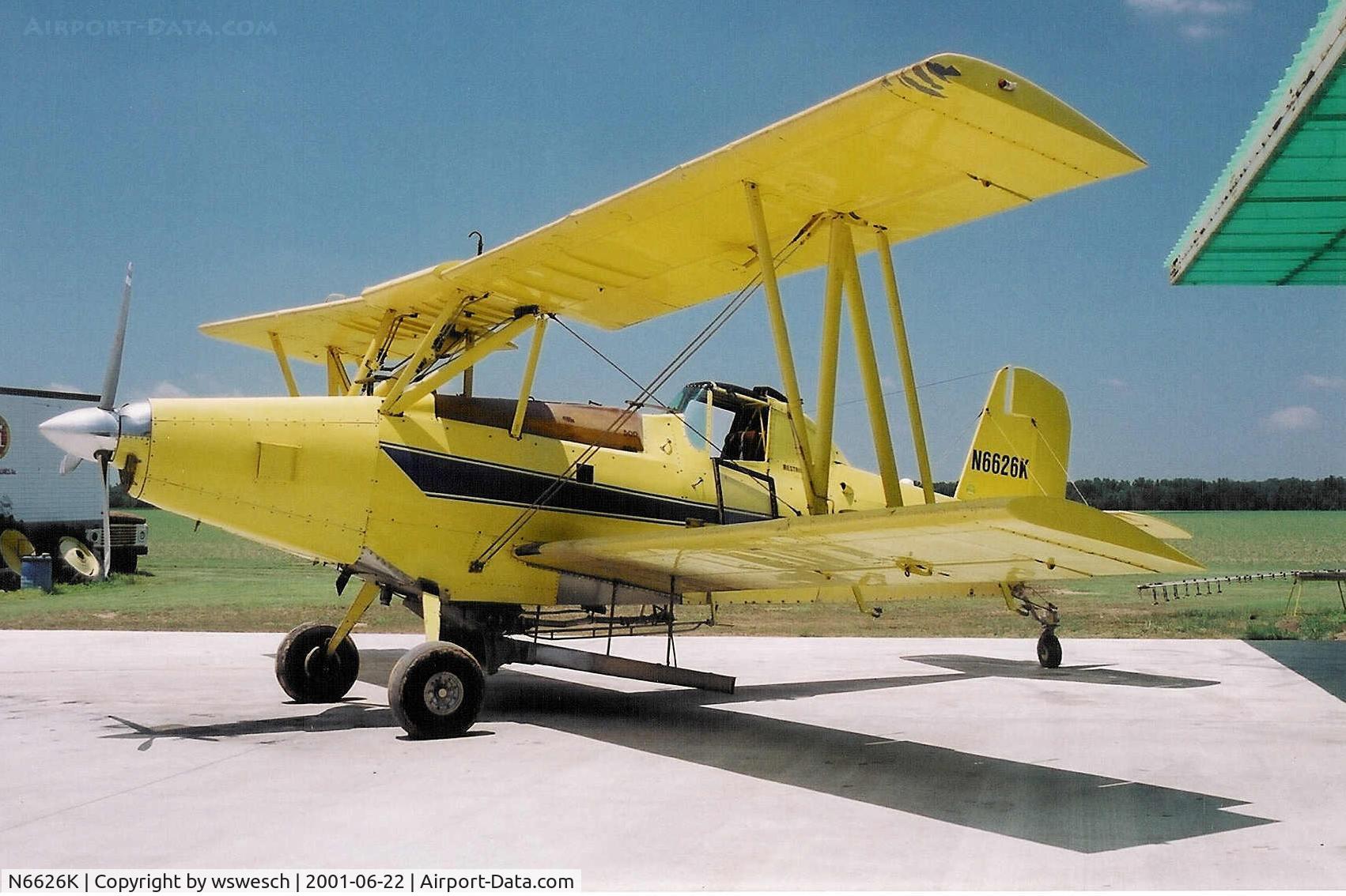 N6626K, 1978 Grumman-Schweizer G-164C C/N 8C, #08C, with a -6 Garrett and a 600 gallon hopper.  Trites Flying Service - Gillett, AR