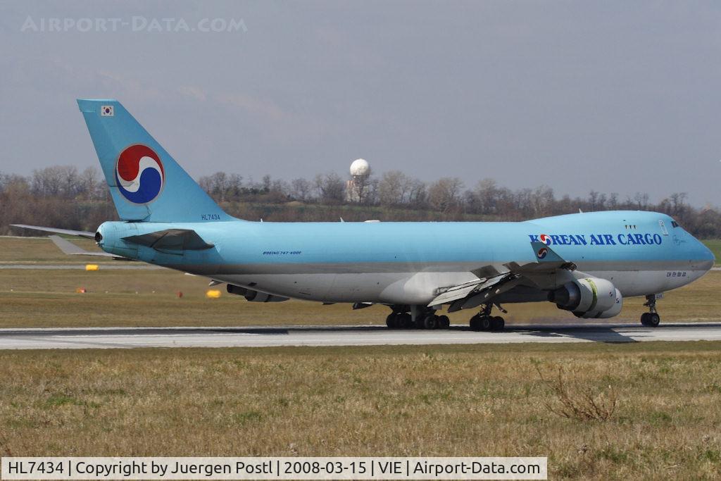 HL7434, 2002 Boeing 747-4B5F/SCD C/N 32809, Boeing 747-4B5F (SCD)
