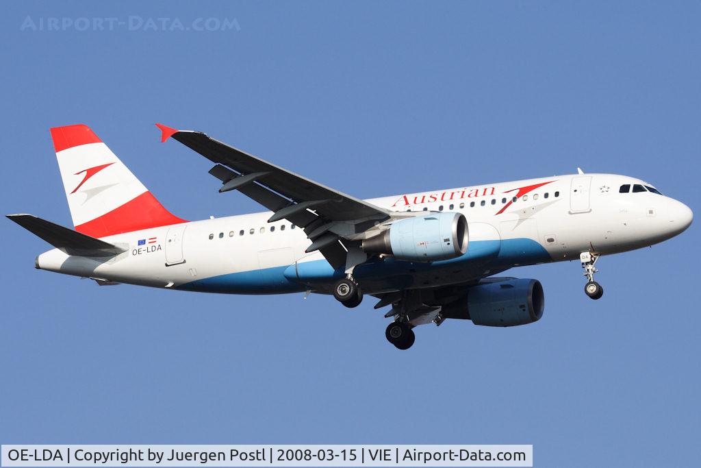 OE-LDA, 2004 Airbus A319-112 C/N 2131, Airbus Industries A319-112