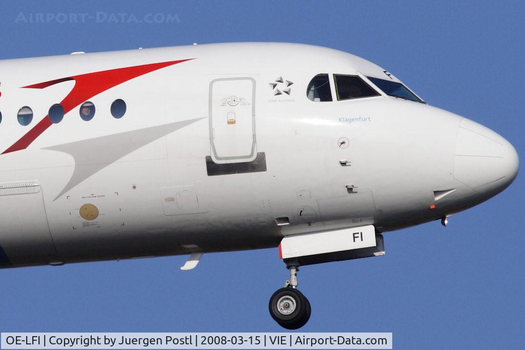 OE-LFI, 1995 Fokker 70 (F-28-0070) C/N 11529, Fokker70