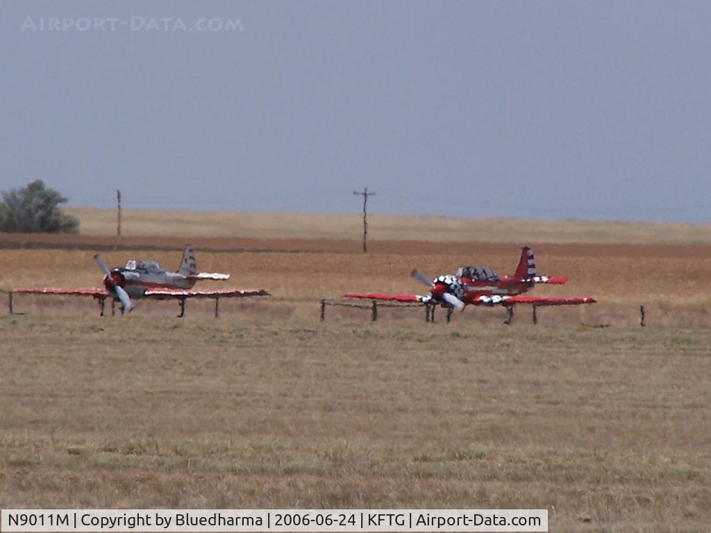 N9011M, 1982 Yakovlev Yak-52 C/N 822111, Position and Hold for formation flight with N33YK.