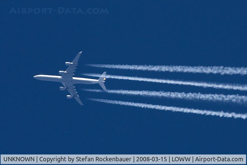 UNKNOWN, Contrails Various C/N Unknown, Lufthansa 340-600 over VIE.