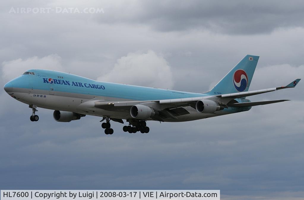HL7600, 2004 Boeing 747-4B5F/SCD C/N 33945, Korean Air Cargo 747-400F