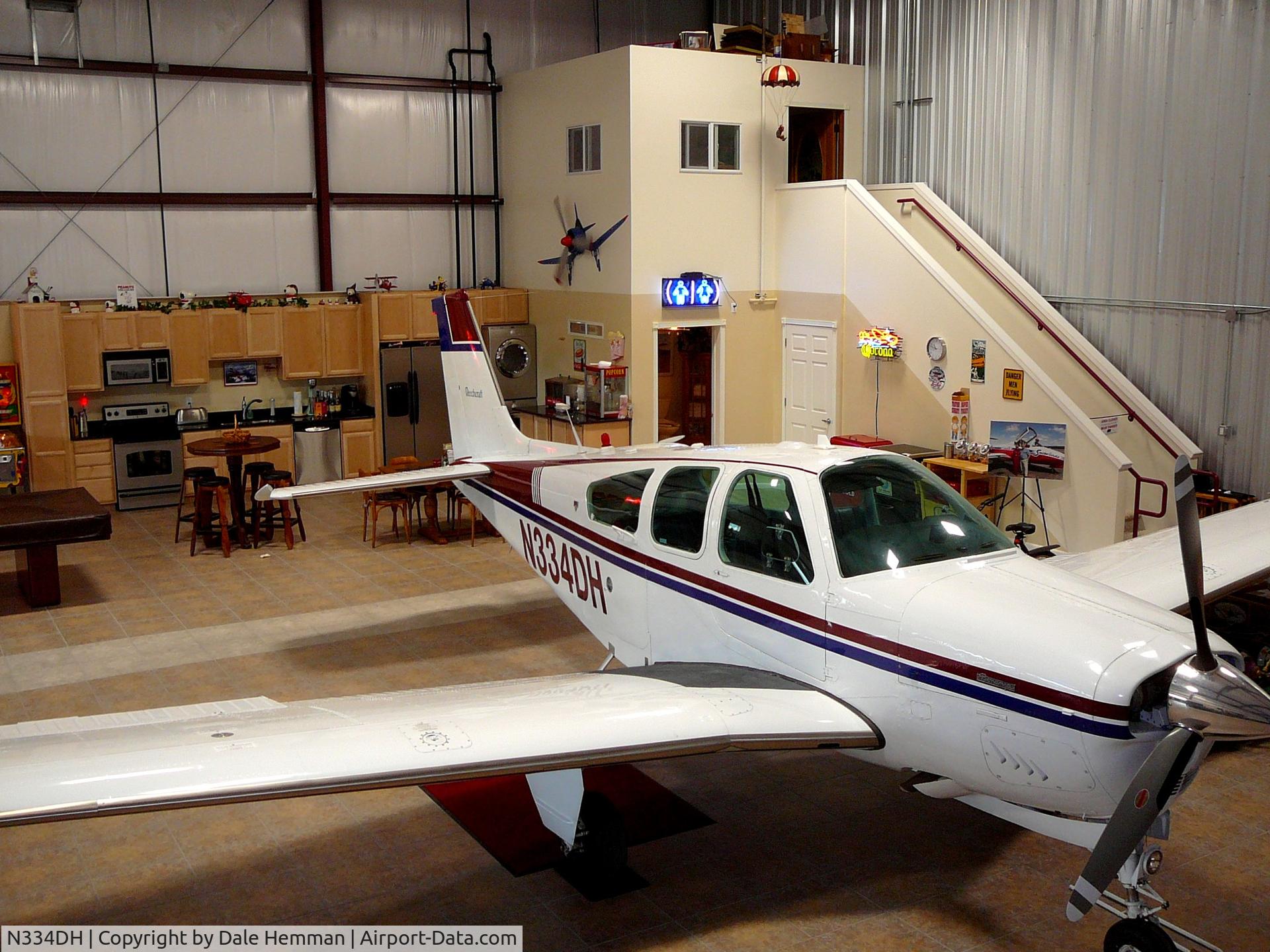 N334DH, 1975 Beech F33A Bonanza C/N CE-625, Home hangar