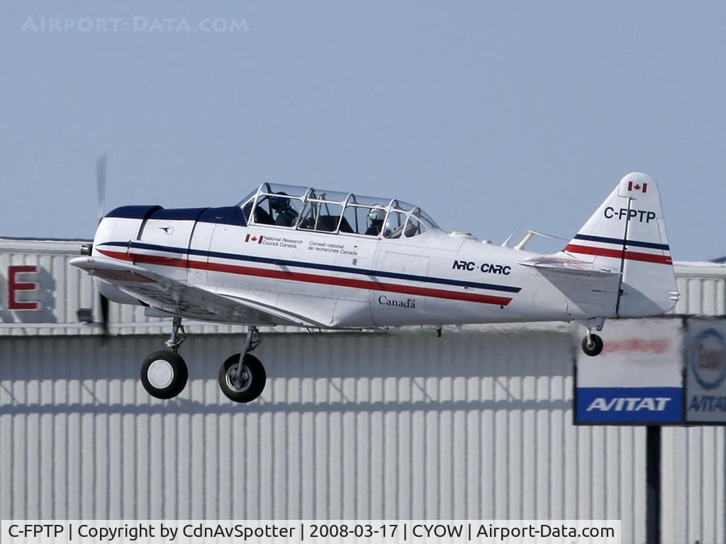 C-FPTP, 1951 Canadian Car & Foundry T-6 Harvard Mk.4 C/N CCF4-1, Experimental plane belonging to the NRC, taking off on Rwy 25