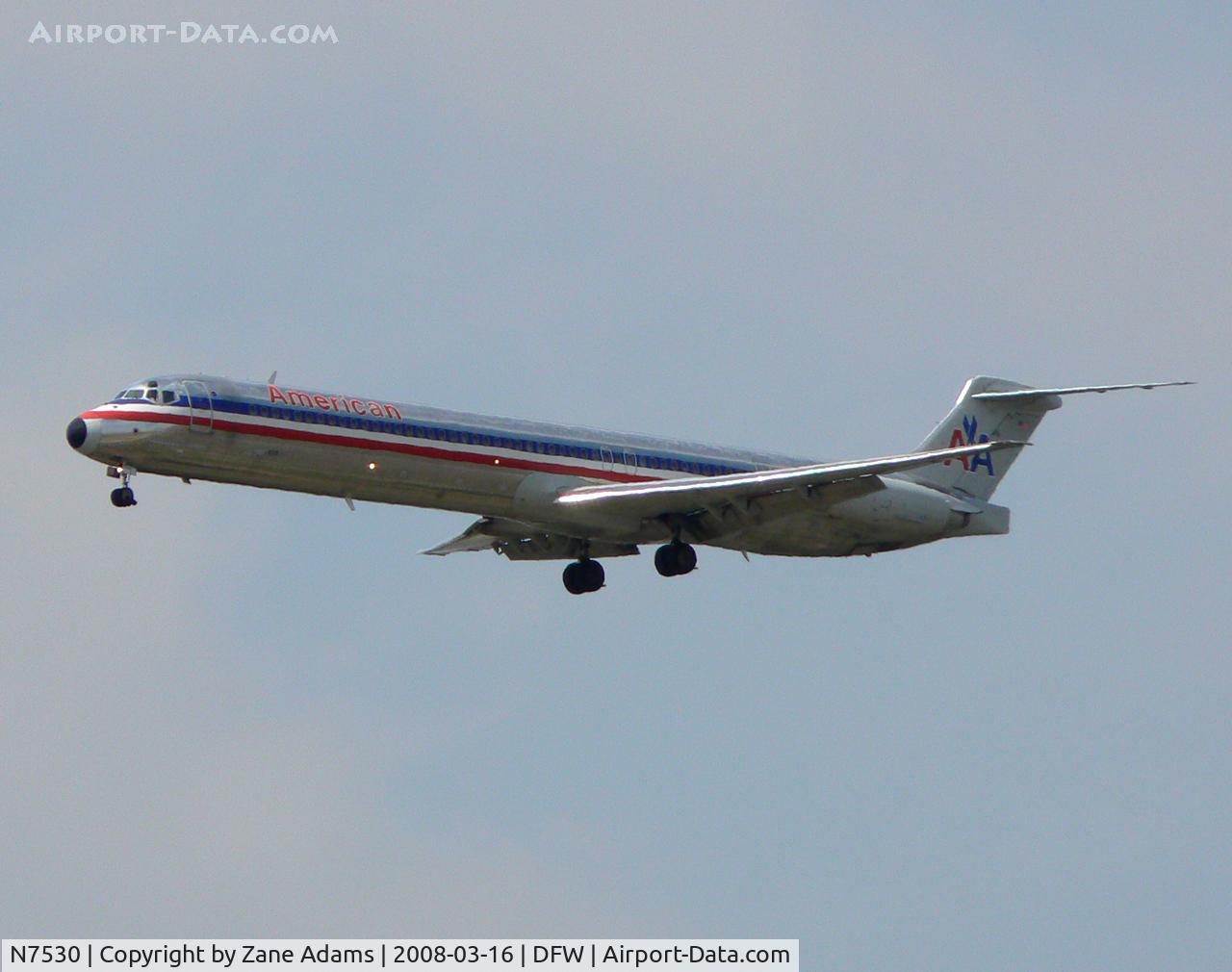 N7530, 1990 McDonnell Douglas MD-82 (DC-9-82) C/N 49922, American Airlines Landing 18R at DFW