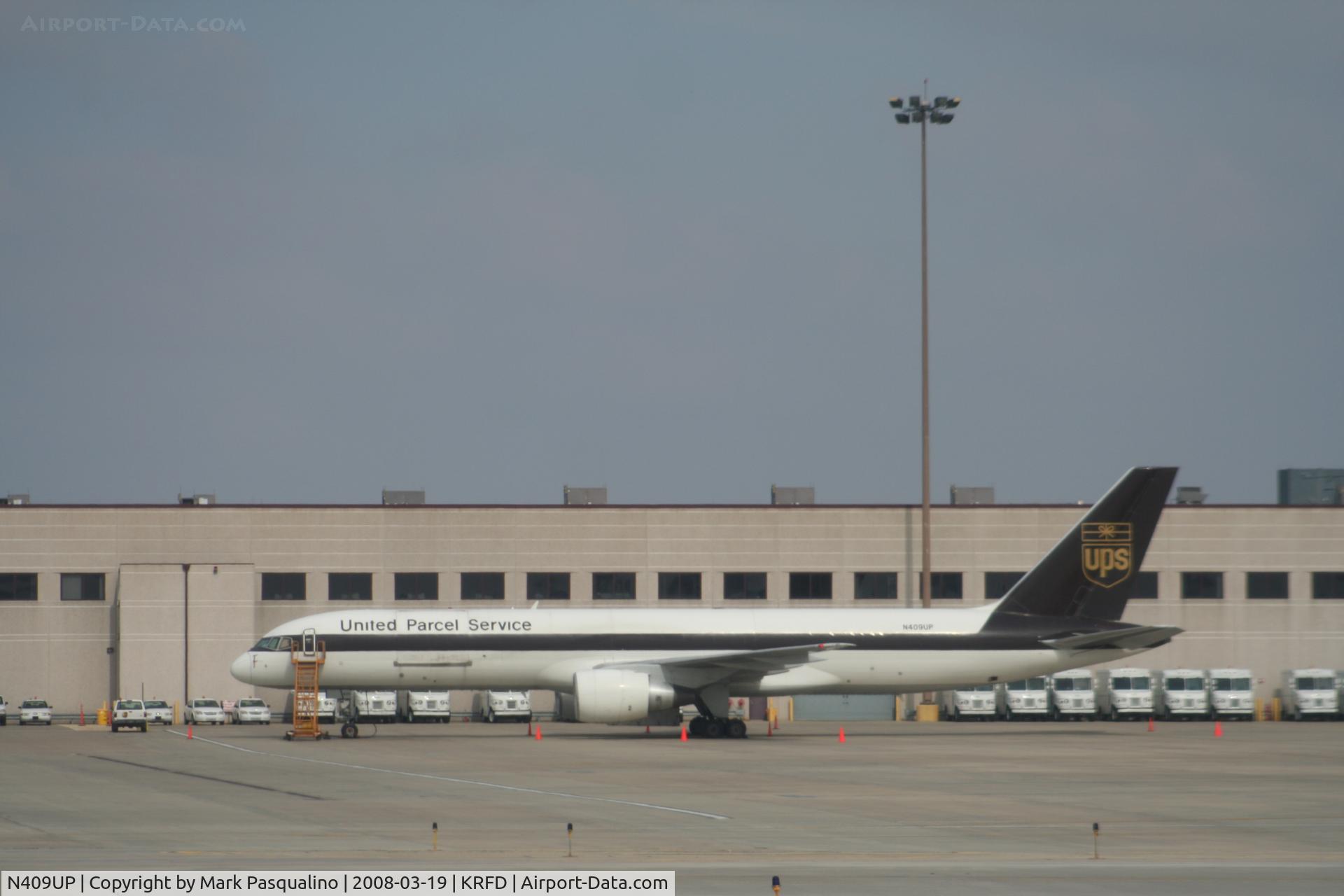 N409UP, 1988 Boeing 757-24APF C/N 23731, Boeing 757-200F