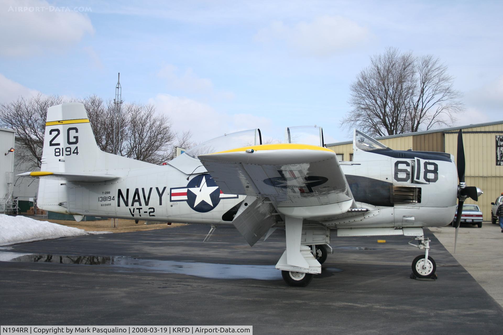 N194RR, North American T-28B Trojan C/N 200-265 (138194), North American T-28B