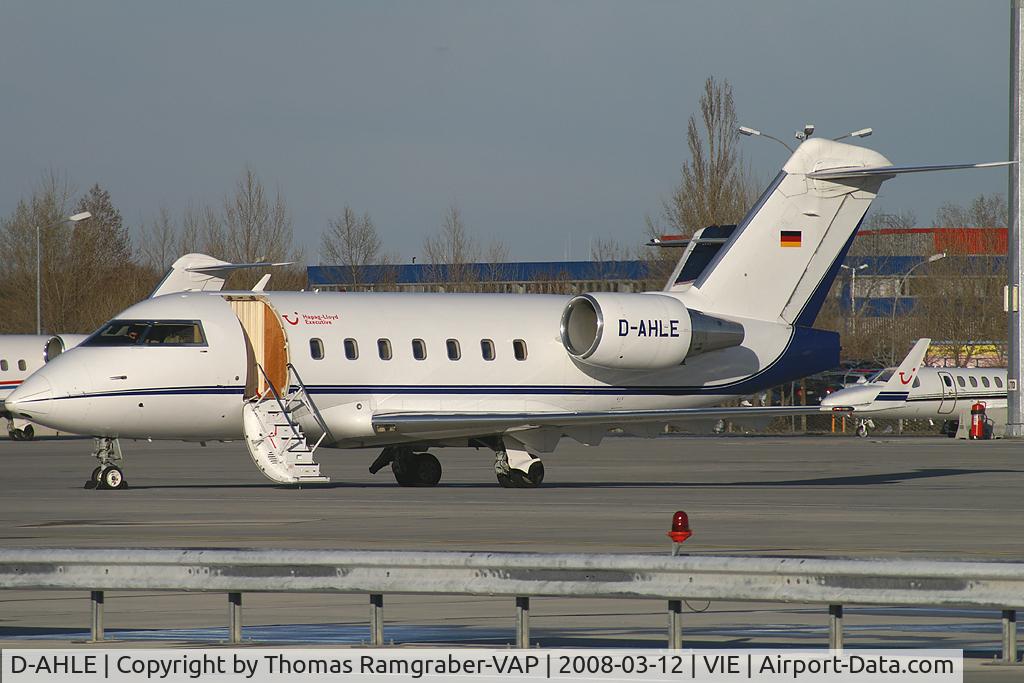 D-AHLE, 2000 Bombardier Challenger 604 (CL-600-2B16) C/N 5462, Hapag Lloyd Executive Canadair CL600 Challenger