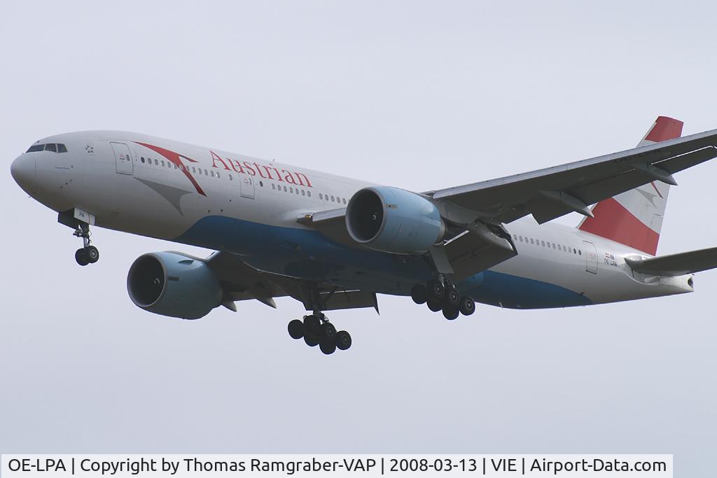 OE-LPA, 1997 Boeing 777-2Z9/ER C/N 28698, Austrian Airlines Boeing 777-200