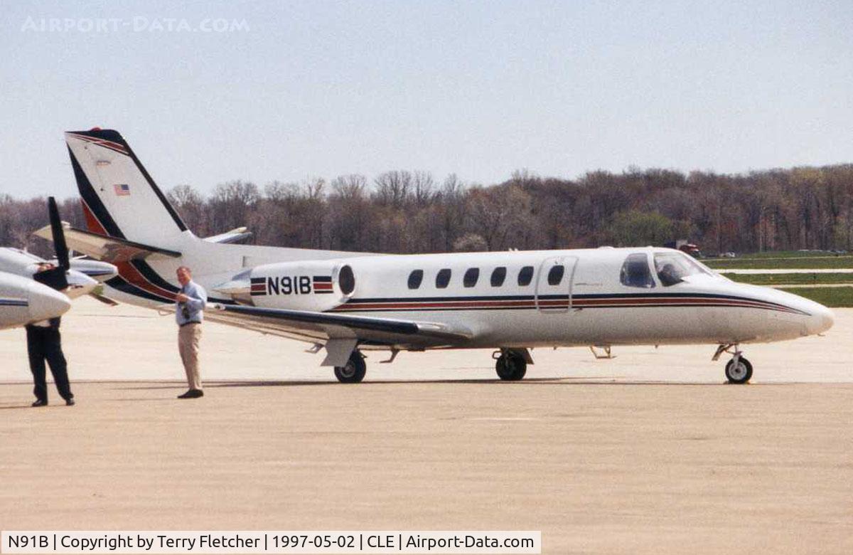 N91B, Cessna 550 C/N 550-0194, Cessna 550 on the ramp at Cleveland in 1997