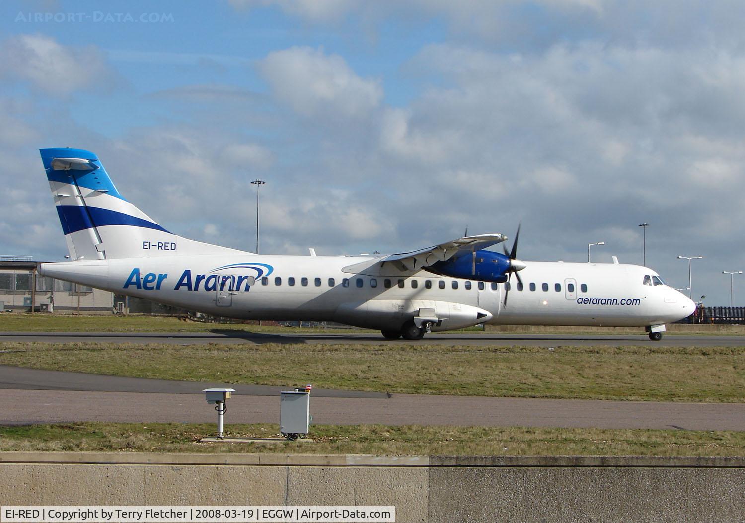 EI-RED, 1993 ATR 72-202 C/N 373, Aer Arran prepares to depart Luton on an early morning flight