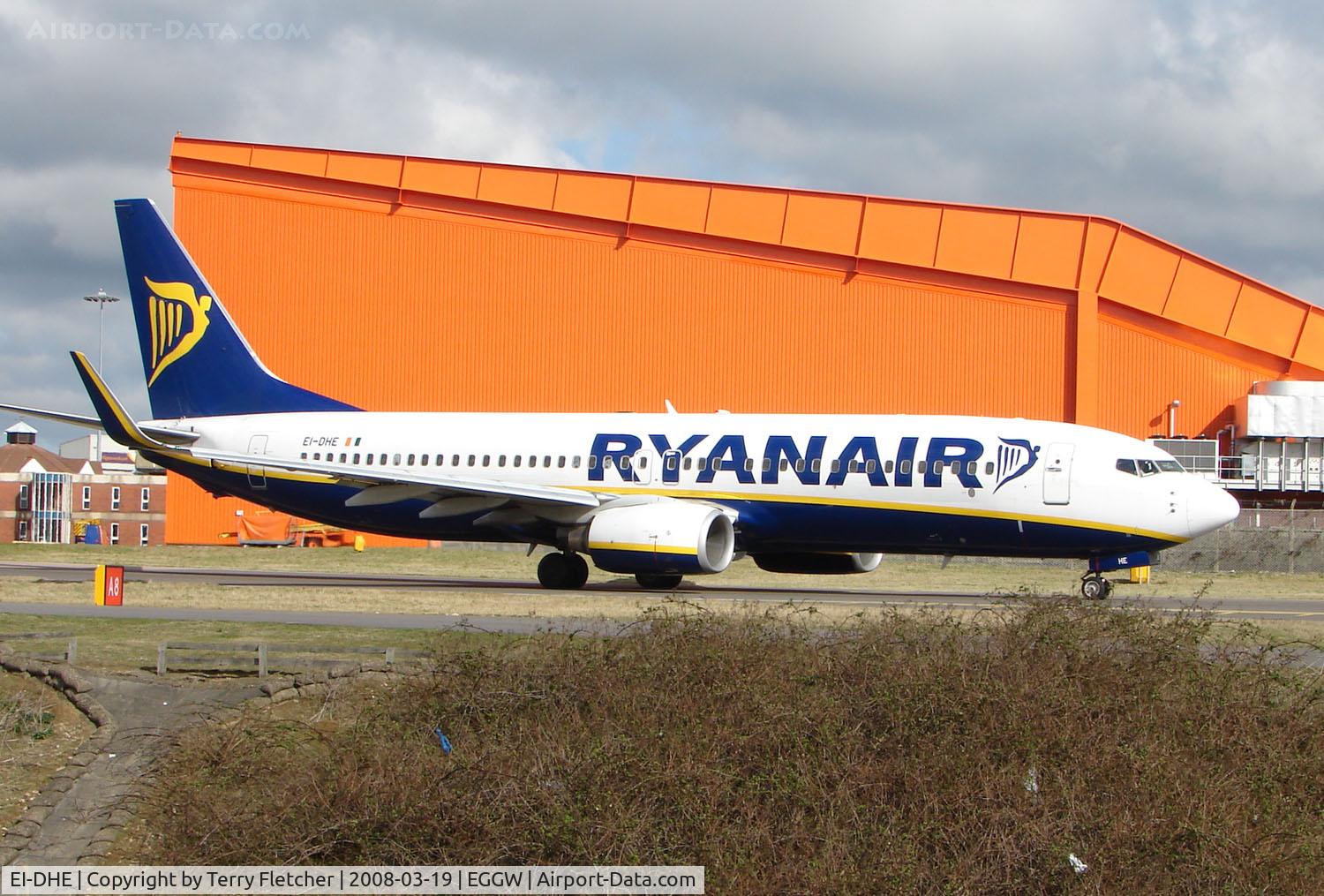 EI-DHE, 2005 Boeing 737-8AS C/N 33574, Ryanair B737 at Luton in March 2008