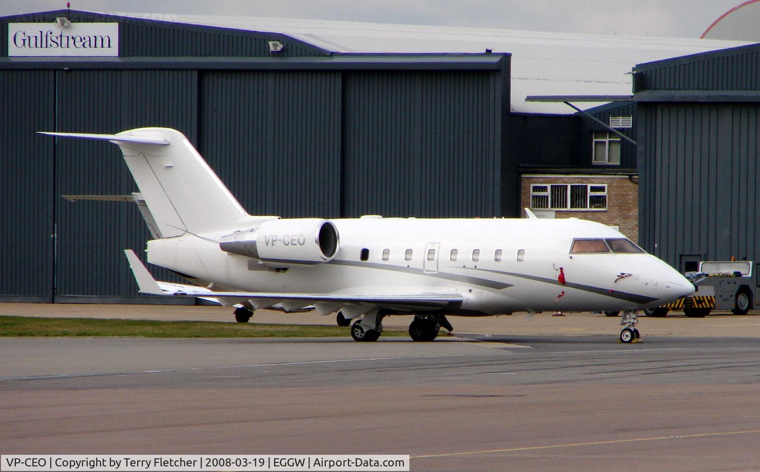 VP-CEO, 2002 Canadair Challenger 604 (CL-600-2B16) C/N 5539, A really anonymous colour scheme for this Challenger