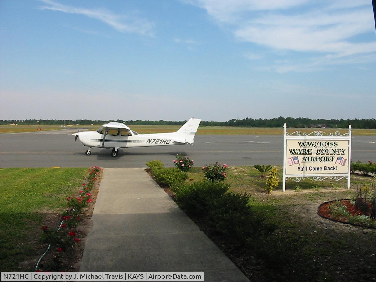N721HG, 1997 Cessna 172R C/N 17280099, N721HG at Waycross Airport