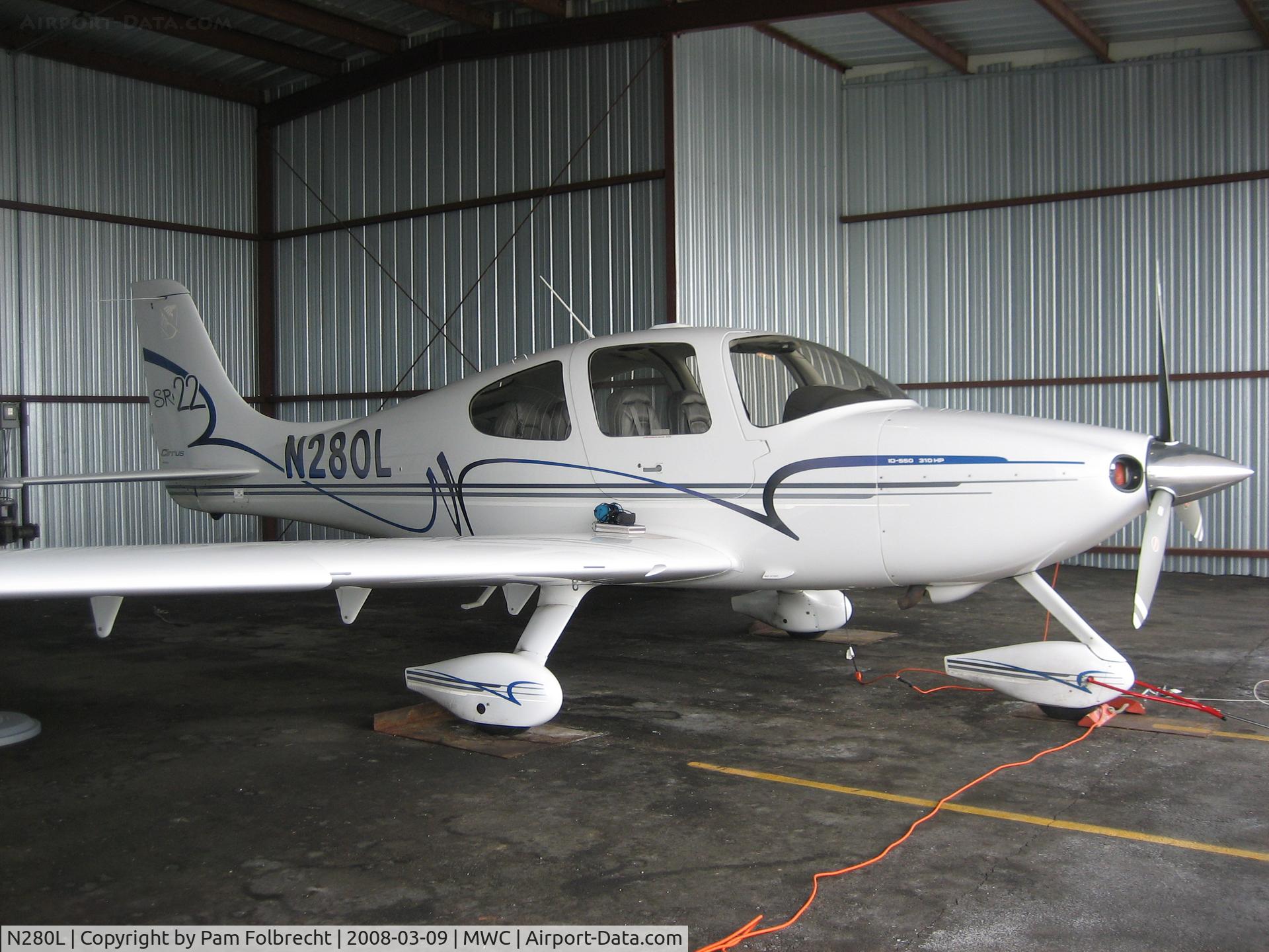 N280L, 2002 Cirrus SR22 C/N 0154, In the Hangar @ MWC