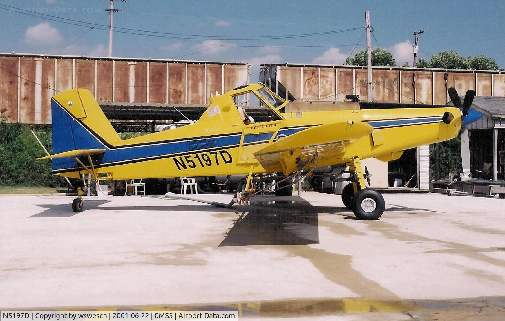 N5197D, Air Tractor Inc AT-502B C/N 502B-0539, 1999 Air tractor AT-502B, #502B-0539.  Lewis Air Service - Leland, Mississippi.