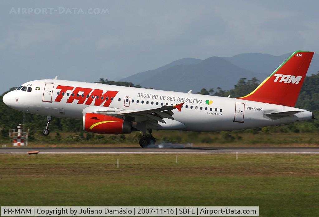 PR-MAM, 2002 Airbus A319-132 C/N 1826, TAM