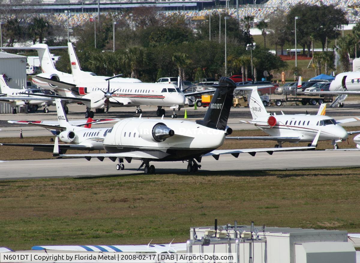 N601DT, 1988 Canadair Challenger 601-3A (CL-600-2B16) C/N 5024, CL601