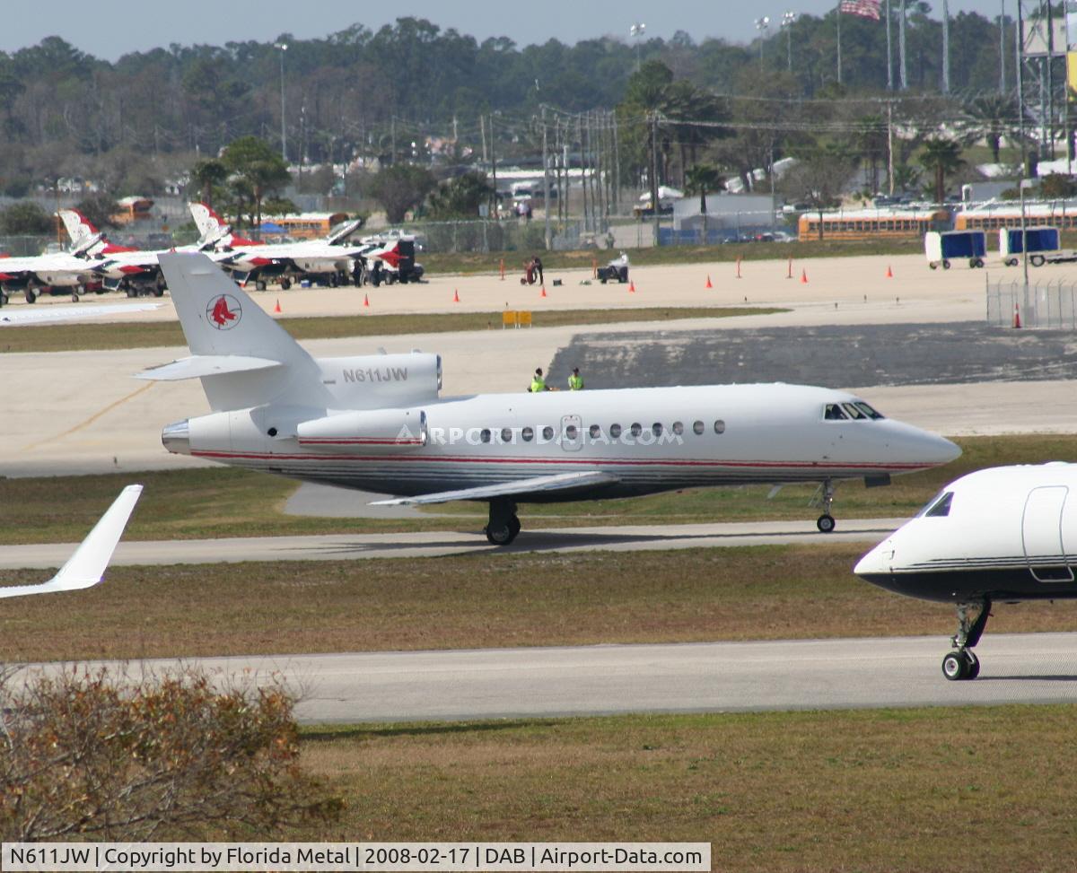 N611JW, 1996 Dassault Falcon 900 C/N 162, Boston Redsox Falcon 900