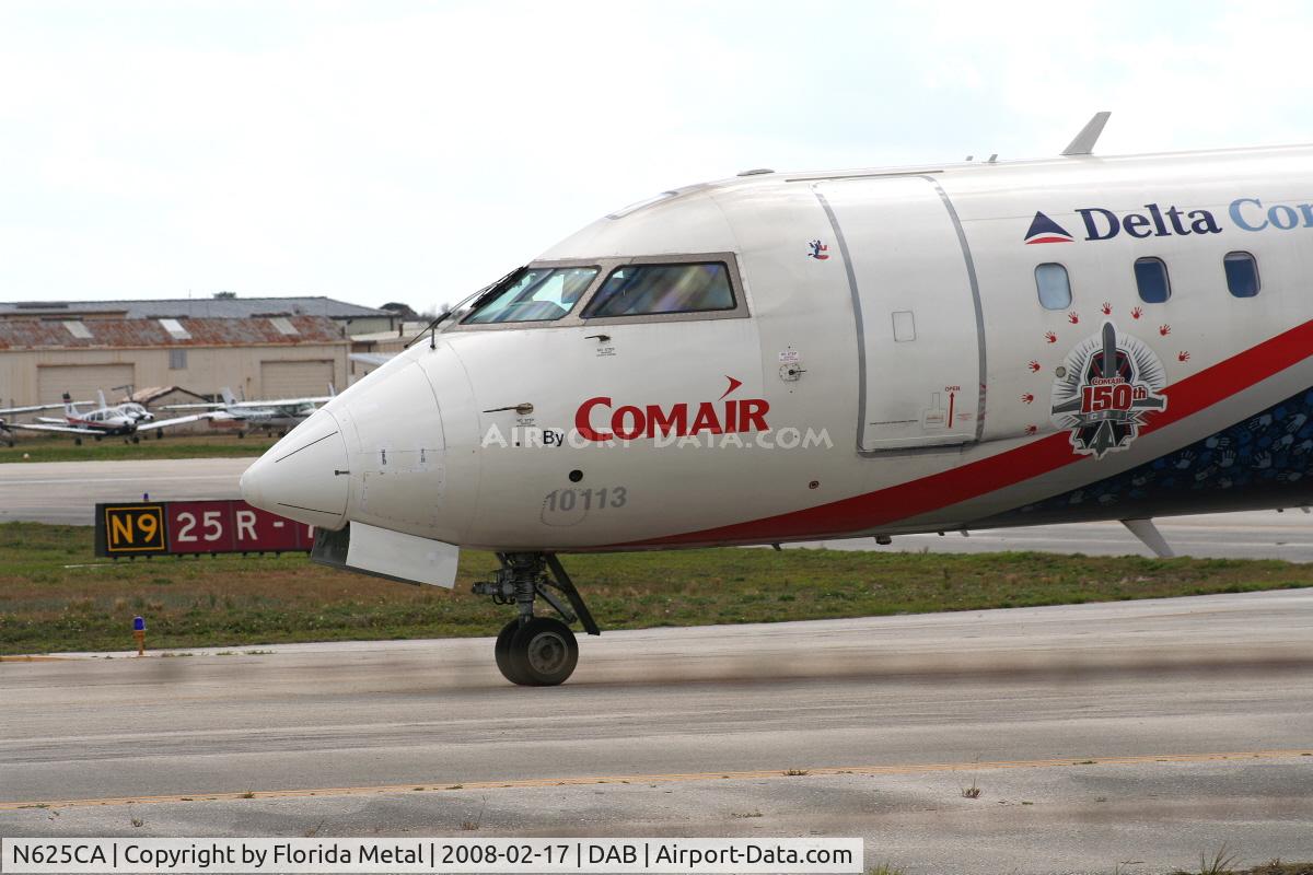 N625CA, 2003 Bombardier CRJ-700 (CL-600-2C10) Regional Jet C/N 10113, 150th CRJ Comair