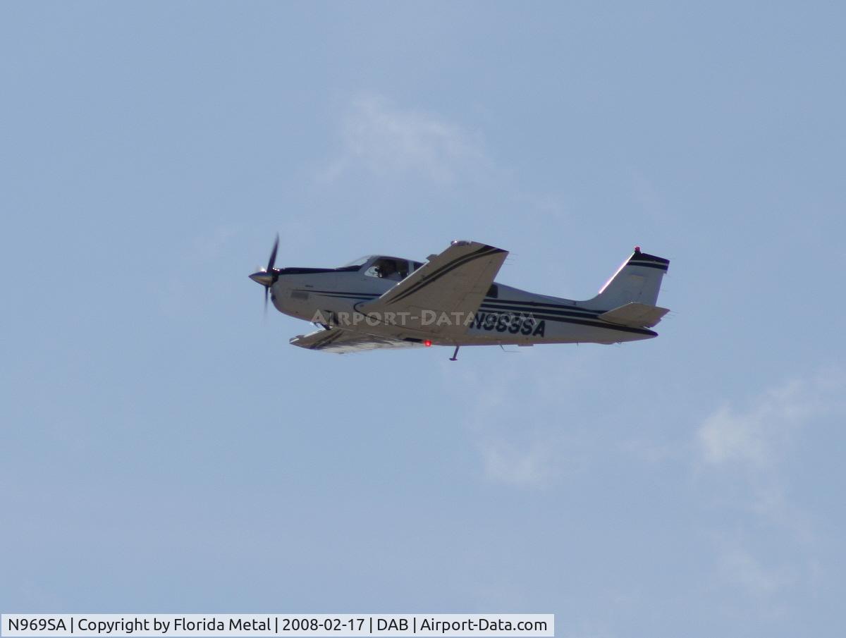 N969SA, Raytheon Aircraft Company G36 C/N E-3669, Beech 36