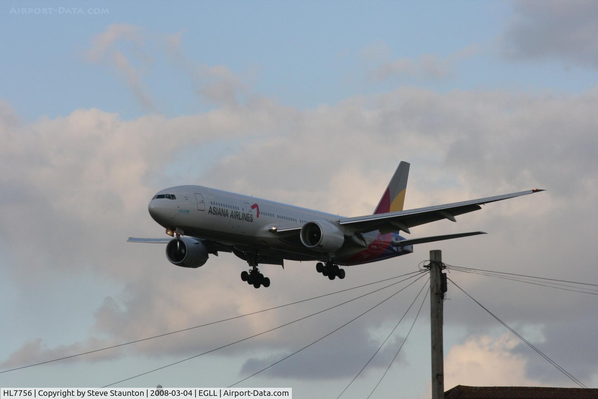 HL7756, Boeing 777-28E/ER C/N 30860/659, Taken at Heathrow Airport March 2008