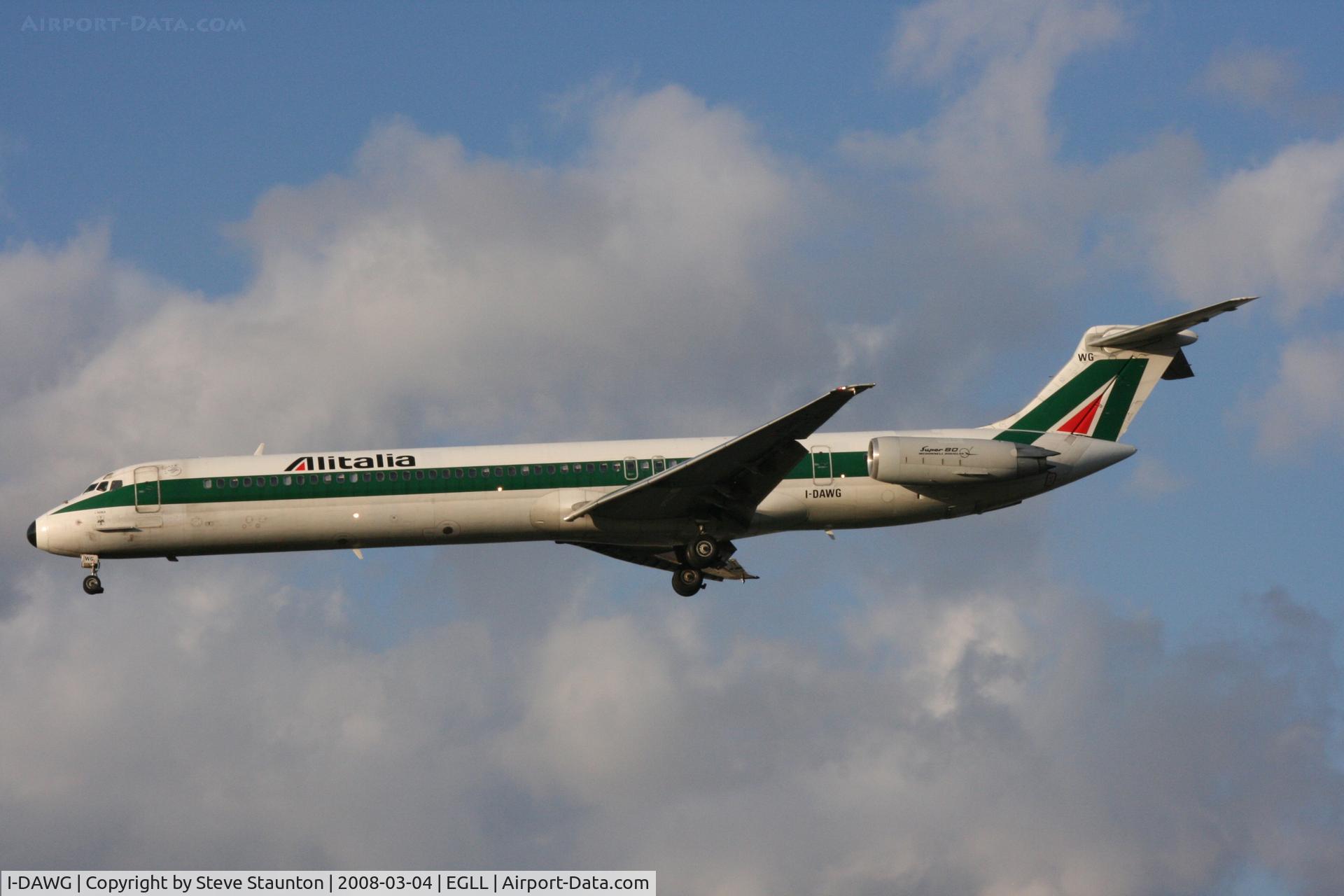 I-DAWG, 1984 McDonnell Douglas MD-82 (DC-9-82) C/N 49201, Taken at Heathrow Airport March 2008