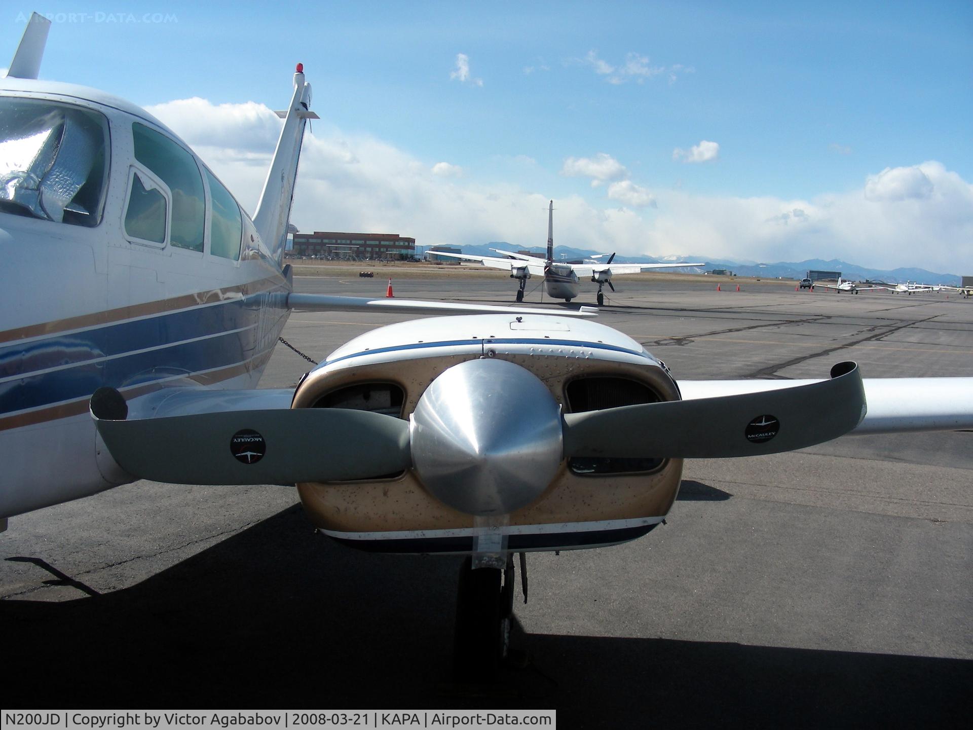 N200JD, Cessna 310D C/N 39243, In need of prop overhaul...