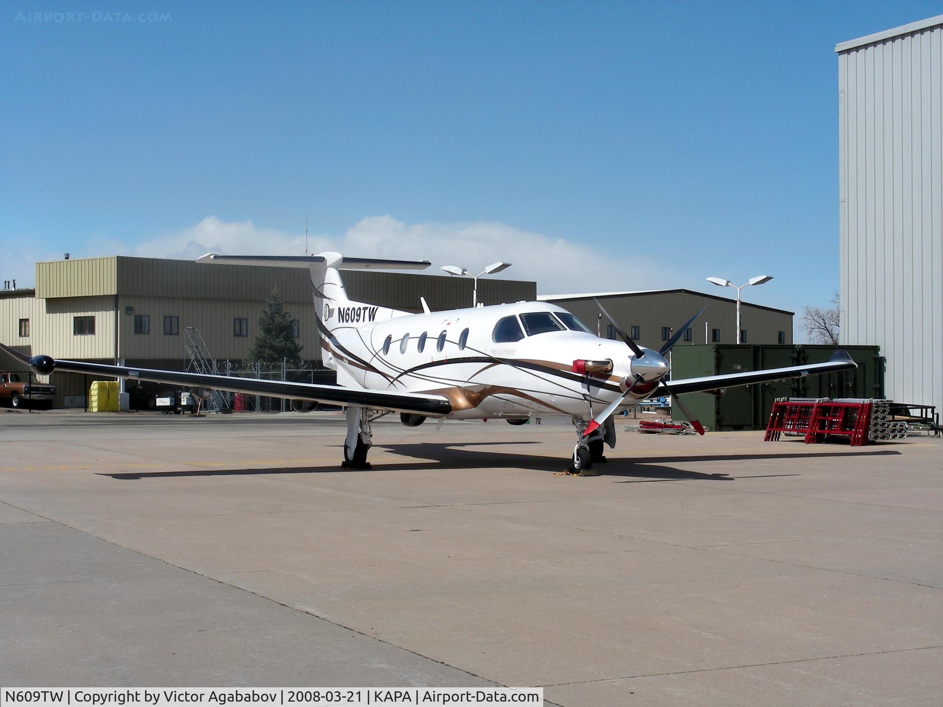N609TW, 2006 Pilatus PC-12/47 C/N 712, Really magnificent plane. And just one engine!!!