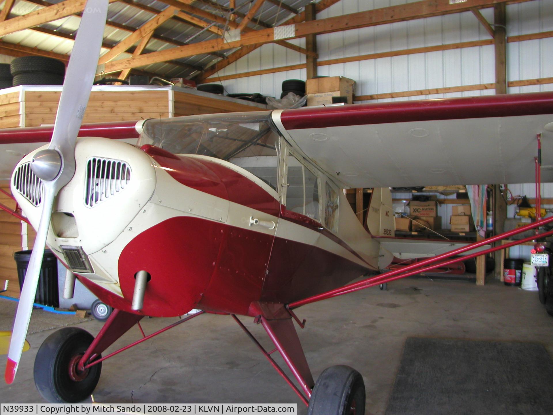 N39933, 1945 Taylorcraft BC12-D C/N 6586, Parked inside the hangar.