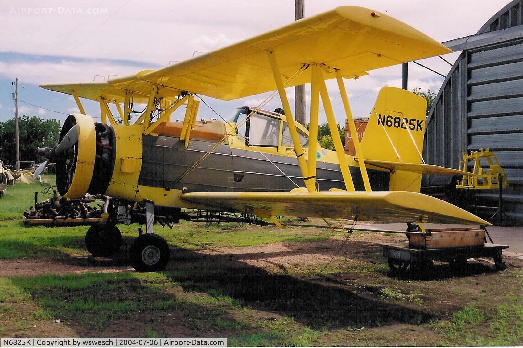 N6825K, 1978 Grumman-Schweizer G-164B C/N 500B, 1978 Ag-Cat G-164B, #500B.  R-1340 with 350 gallon hopper.  Hershey Flying Service - Hershey, Nebraska.