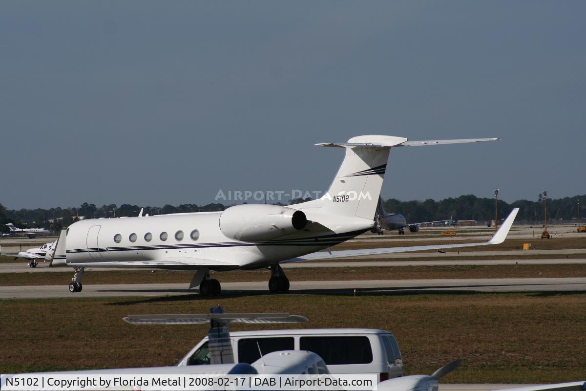 N5102, 1998 Gulfstream Aerospace G-V C/N 551, General Motors G-V