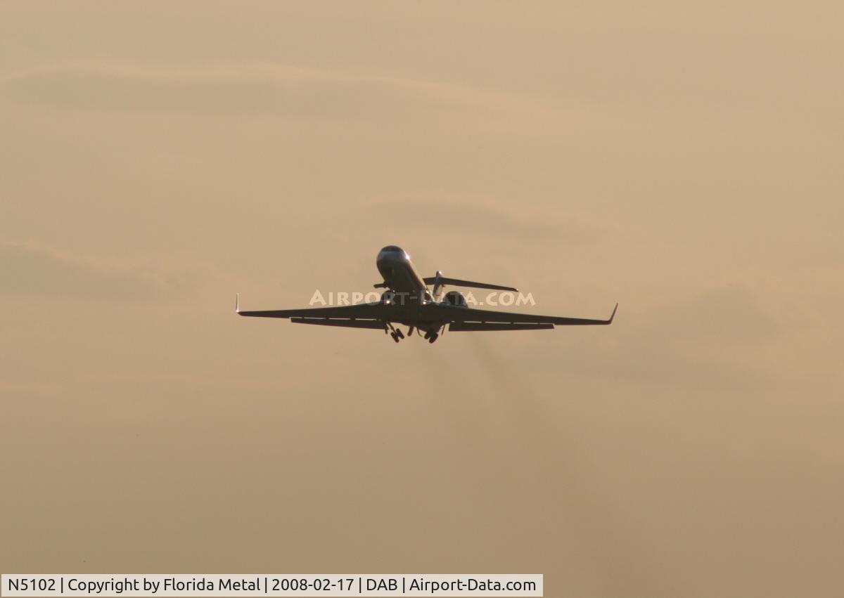 N5102, 1998 Gulfstream Aerospace G-V C/N 551, General Motors G-V